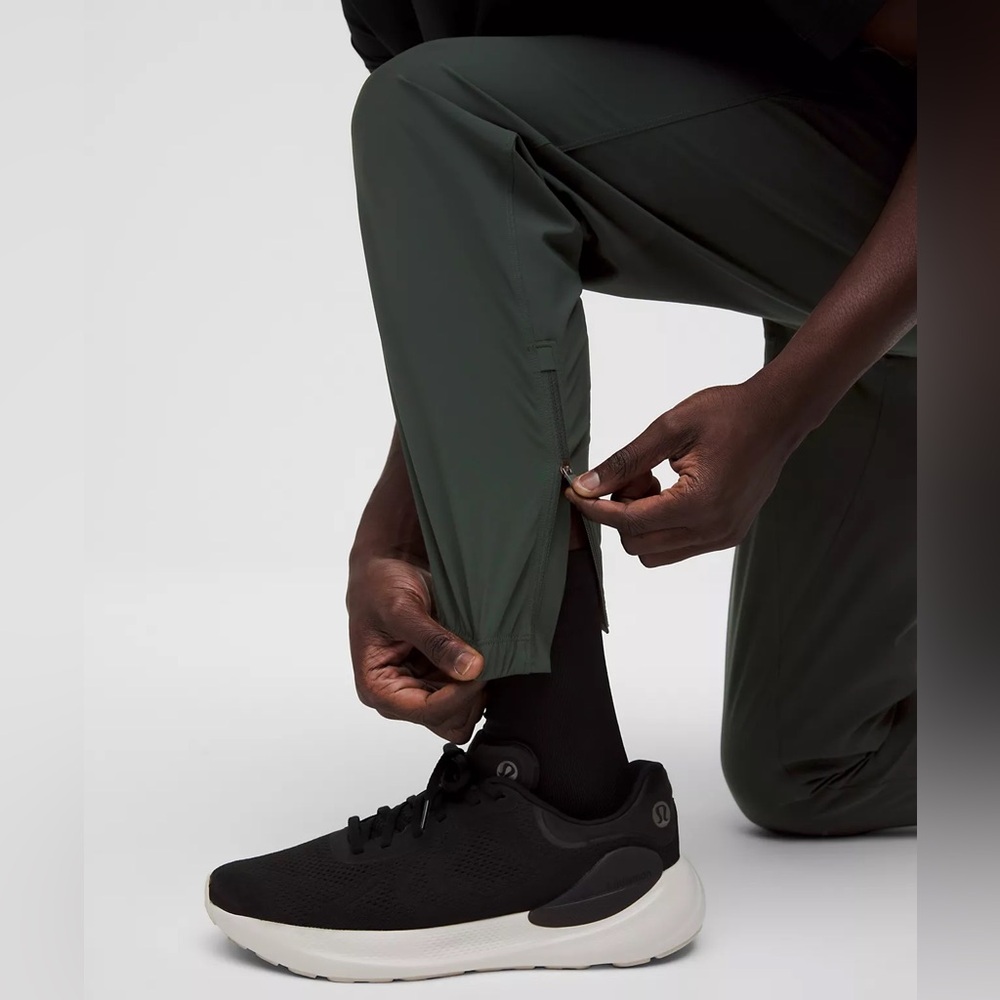Lululemon Pace Break Joggers Men’s - Picture 3 of 10
